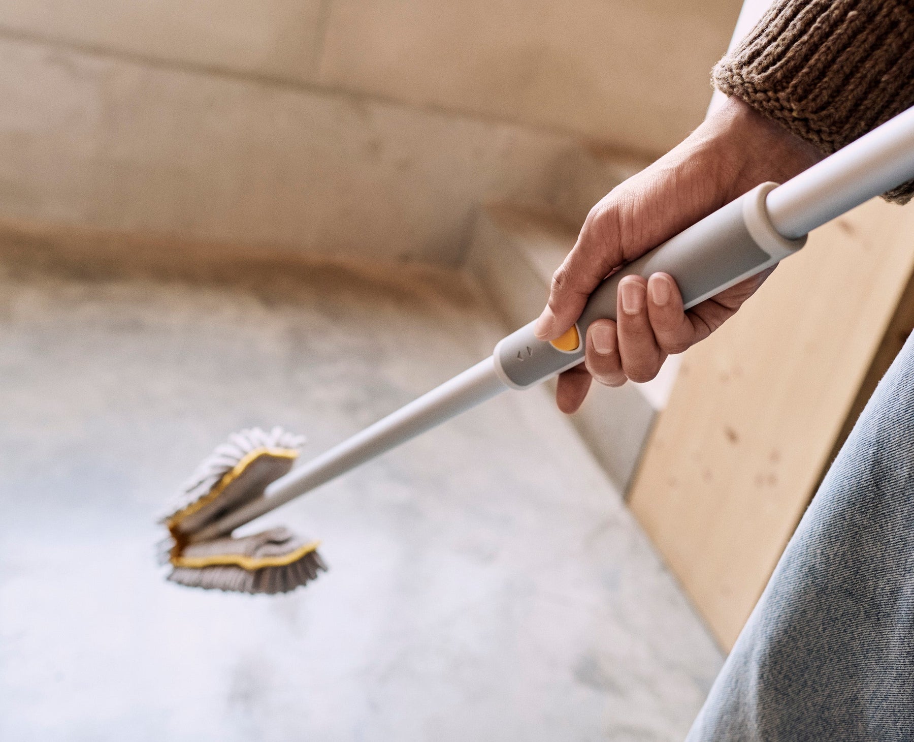 CleanTech™ Adjustable High Zone &amp; Floor Duster Set