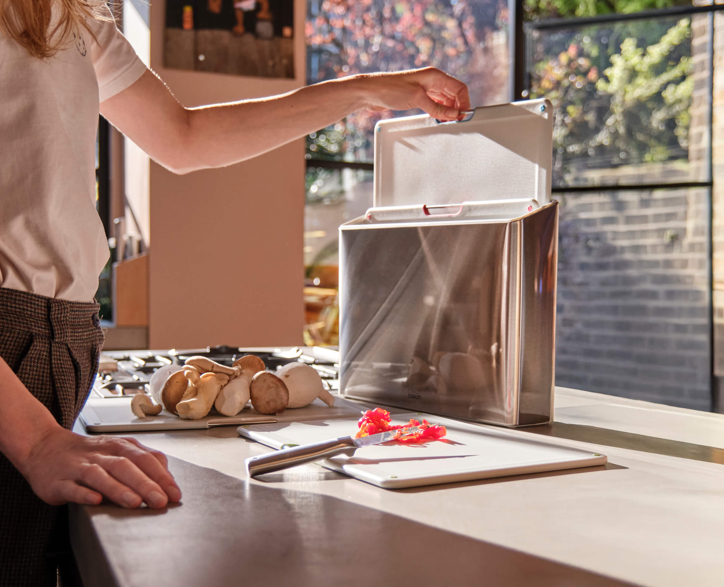 Folio™ Steel 4-piece Stone Chopping Board Set With Stainless-Steel Case