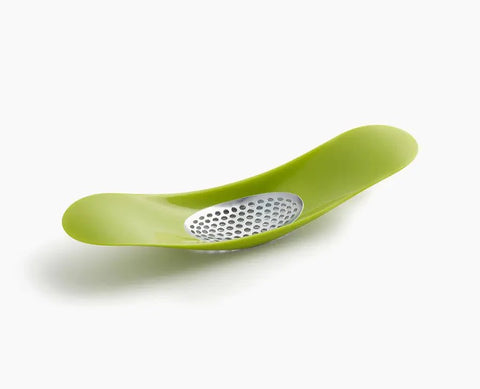 Joseph Joseph Rocker Garlic Crusher