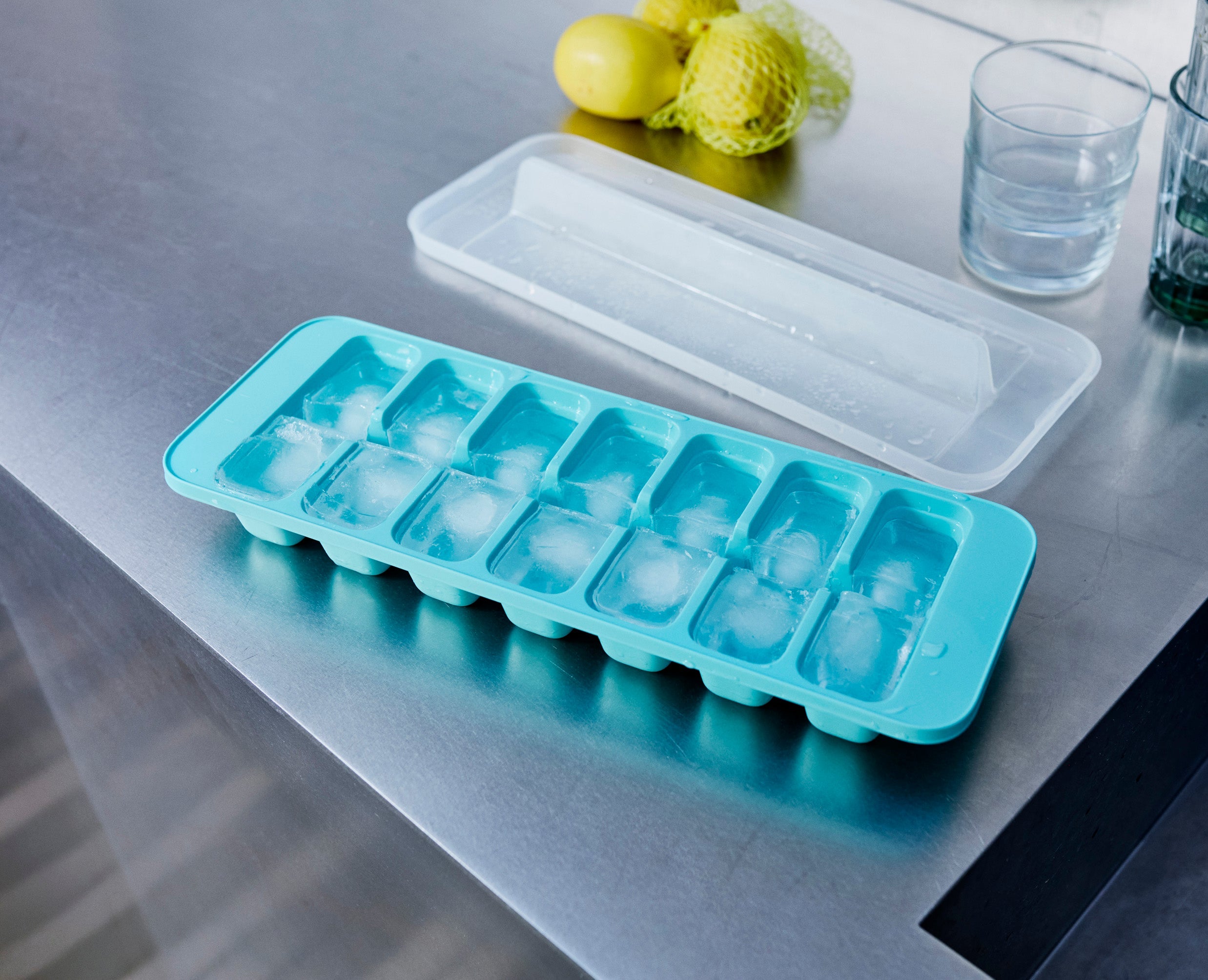 Flow™ Easy-fill Ice-cube Tray - 2 Pack | Joseph Joseph UK