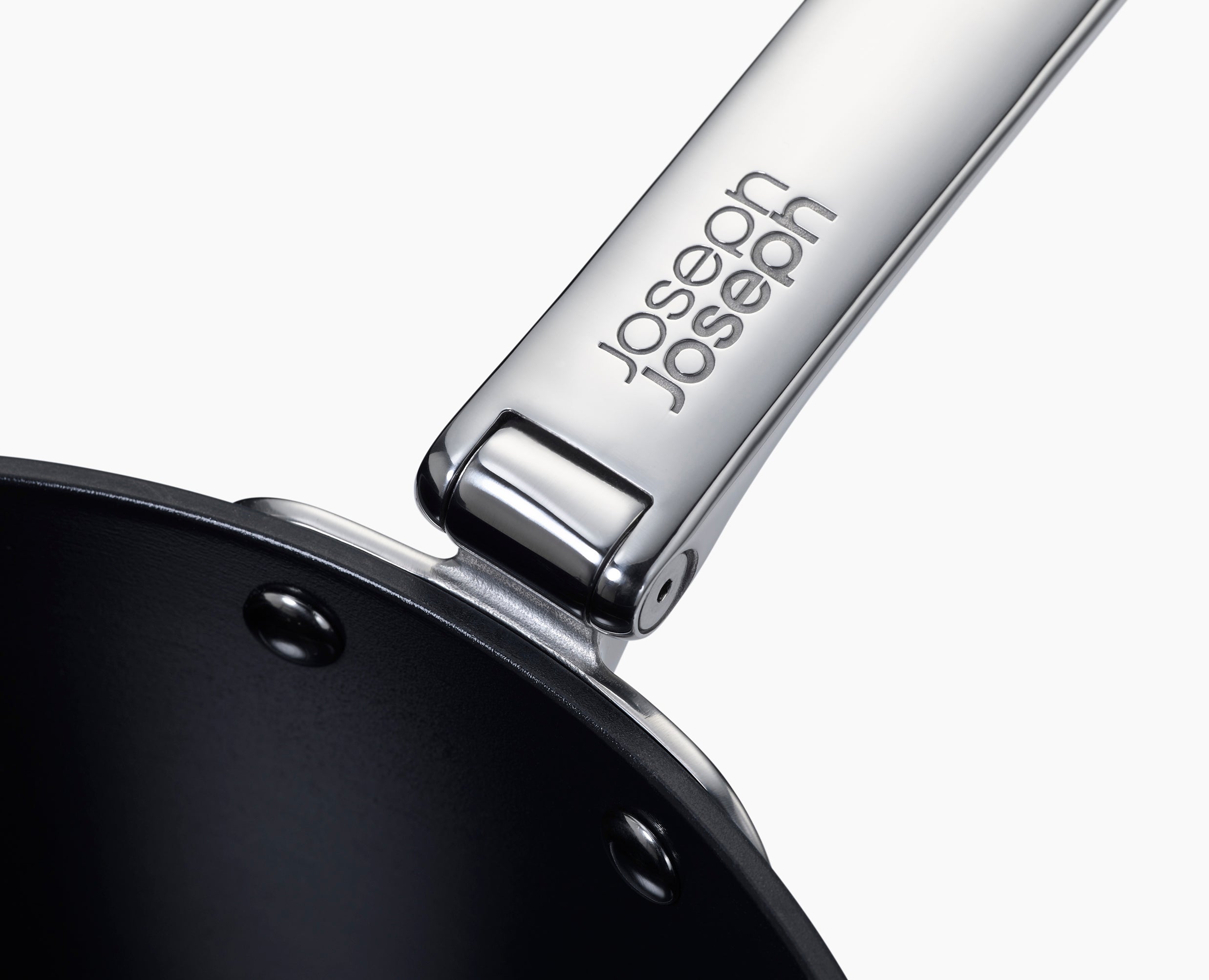 Space Non-Stick 32cm Wok & Lid | Joseph Joseph UK