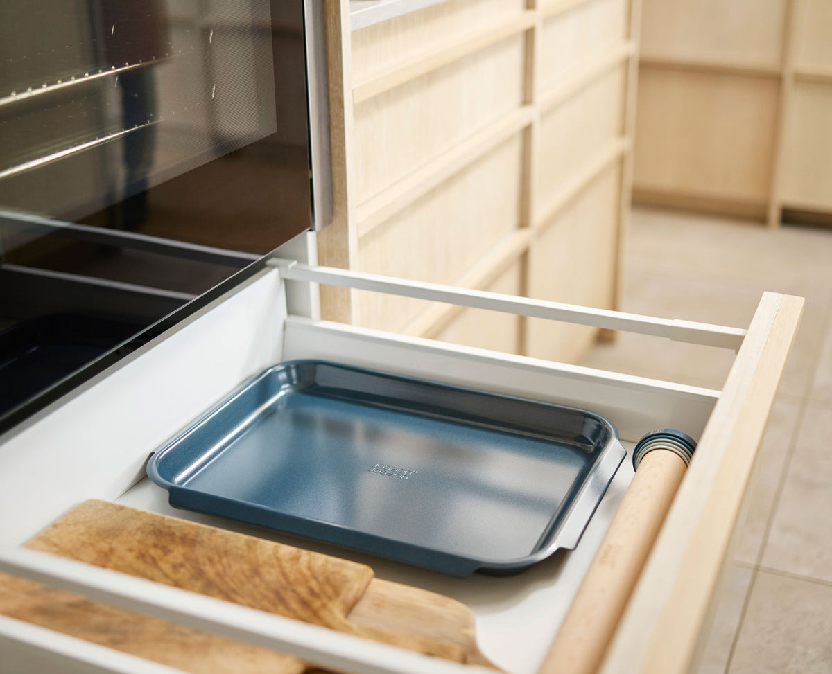3-piece Nest™ Bake Non-Stick Large Blue Baking Tray Set