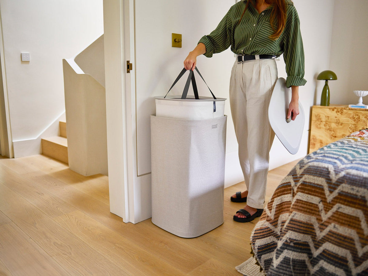 Luxury Single Laundry Basket 60L in Ecru | Joseph Joseph UK
