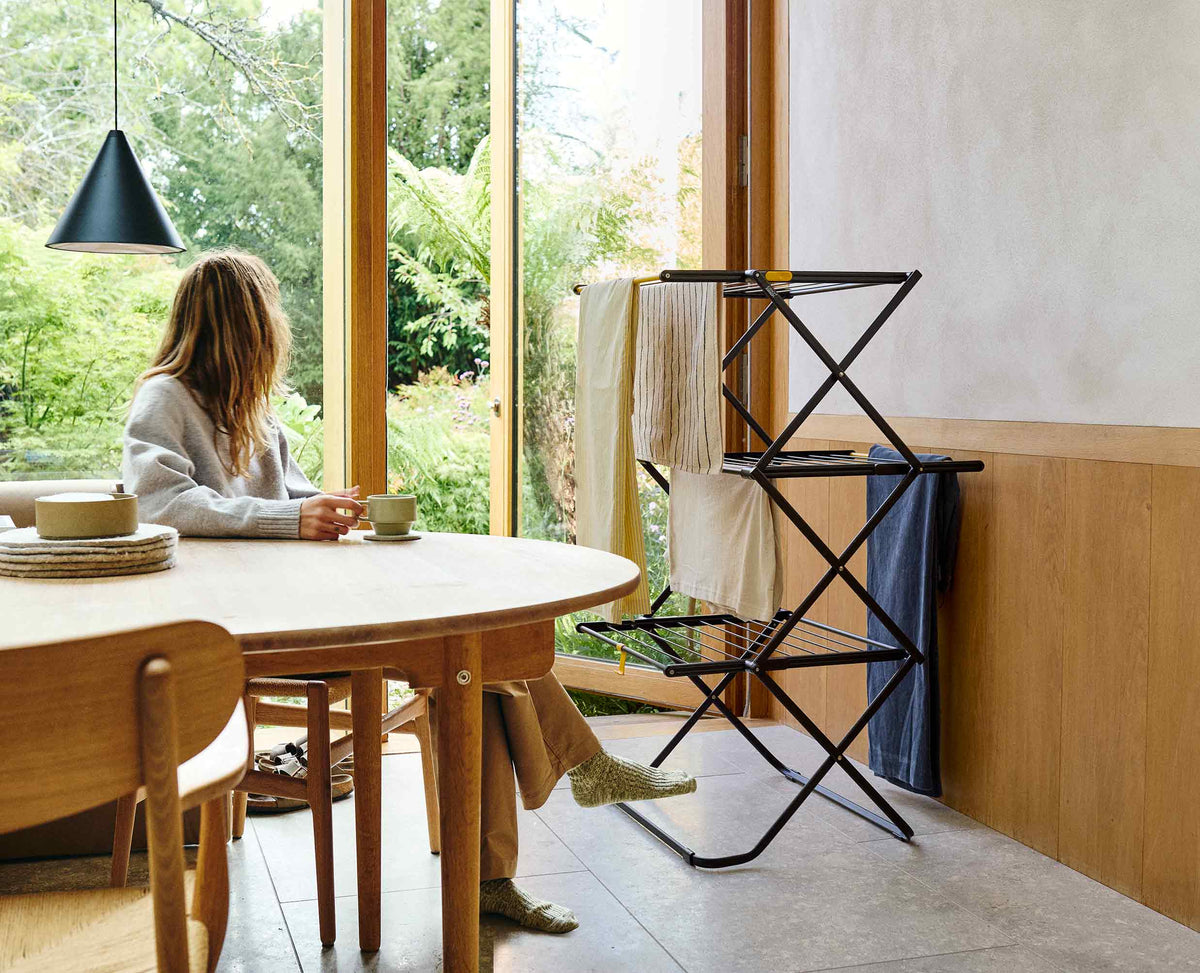 Air Frame Rails AirFrame™ Large Folding Clothes Horse | Joseph Joseph UK