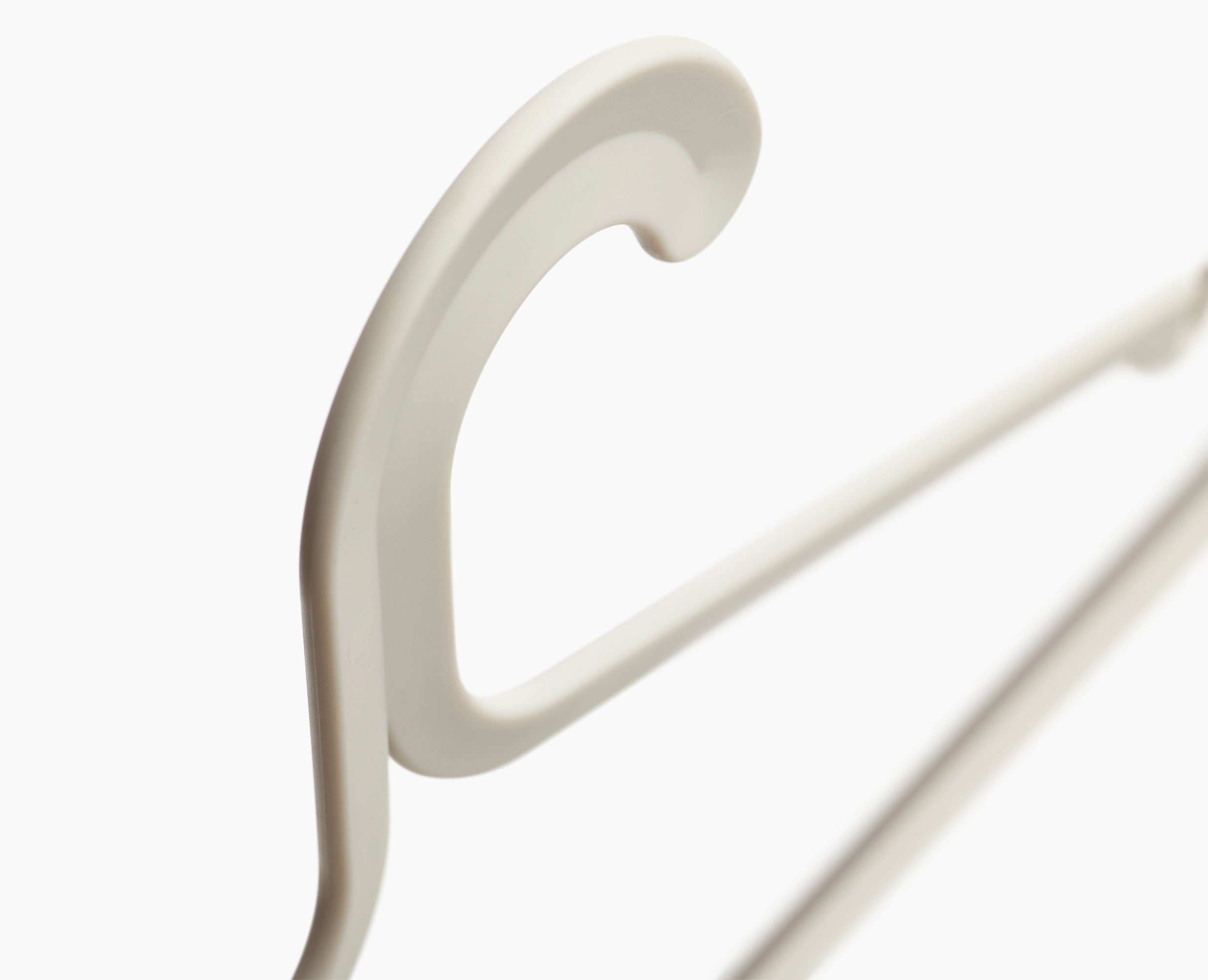 Anti-tangle Non-slip Hangers (5 pack) | Joseph Joseph UK