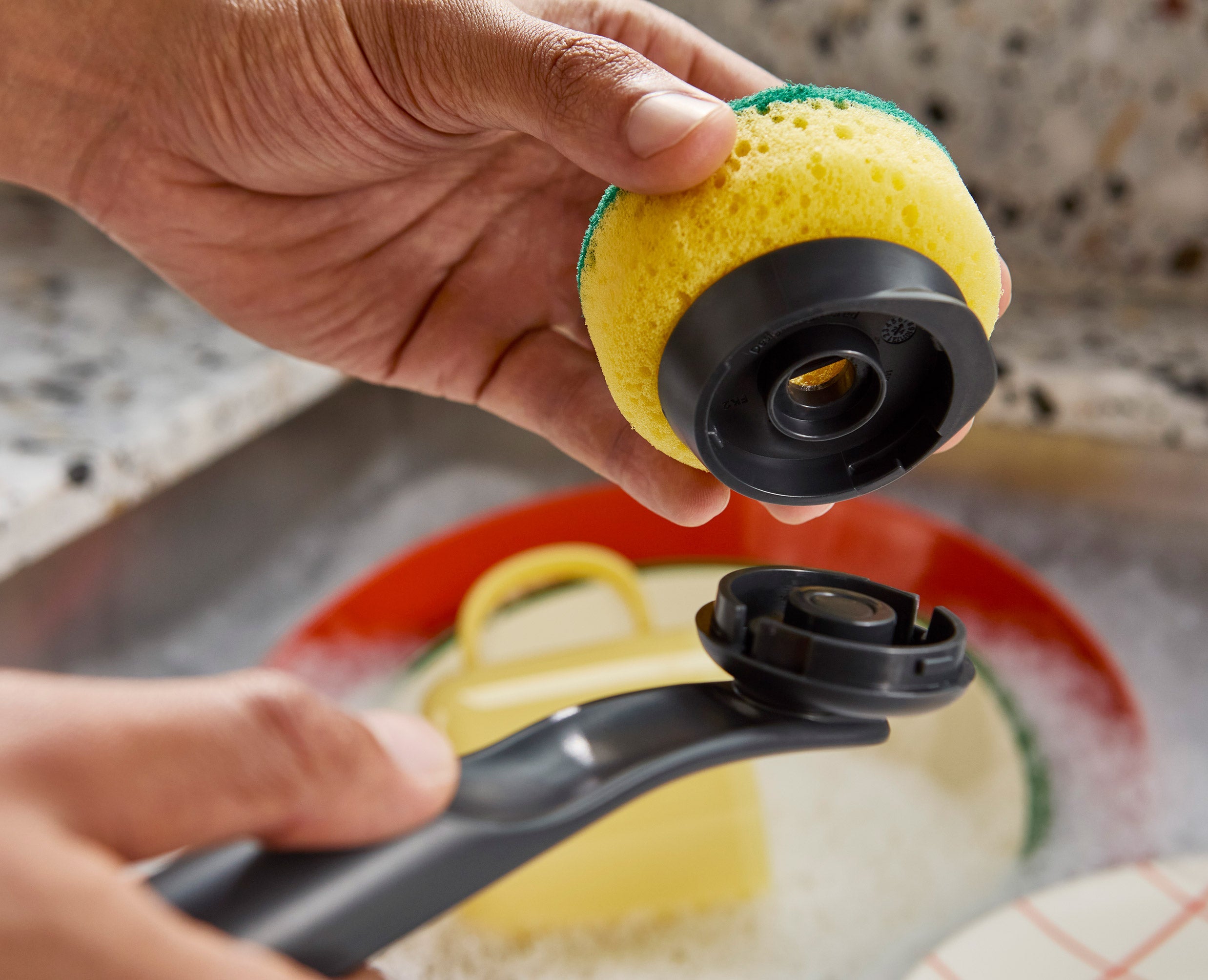 SinkTech™ Washing-Up Brush with Steel Stand &amp; Extra Heads