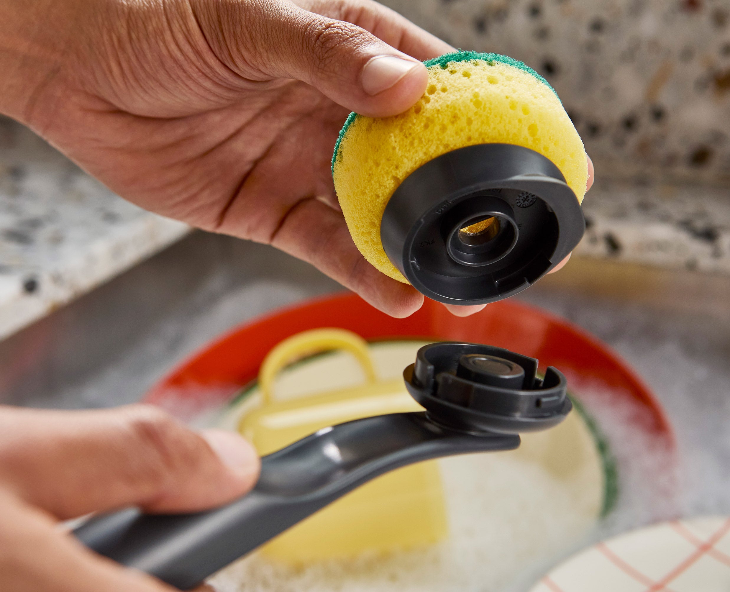 SinkTech™ Washing-Up Brush with Replacement Head &amp; Extra Heads