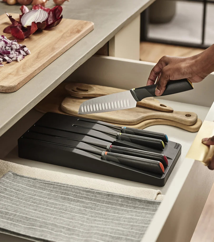 Elevate™ 5-piece Knife Set with Storage Tray Joseph Joseph UK