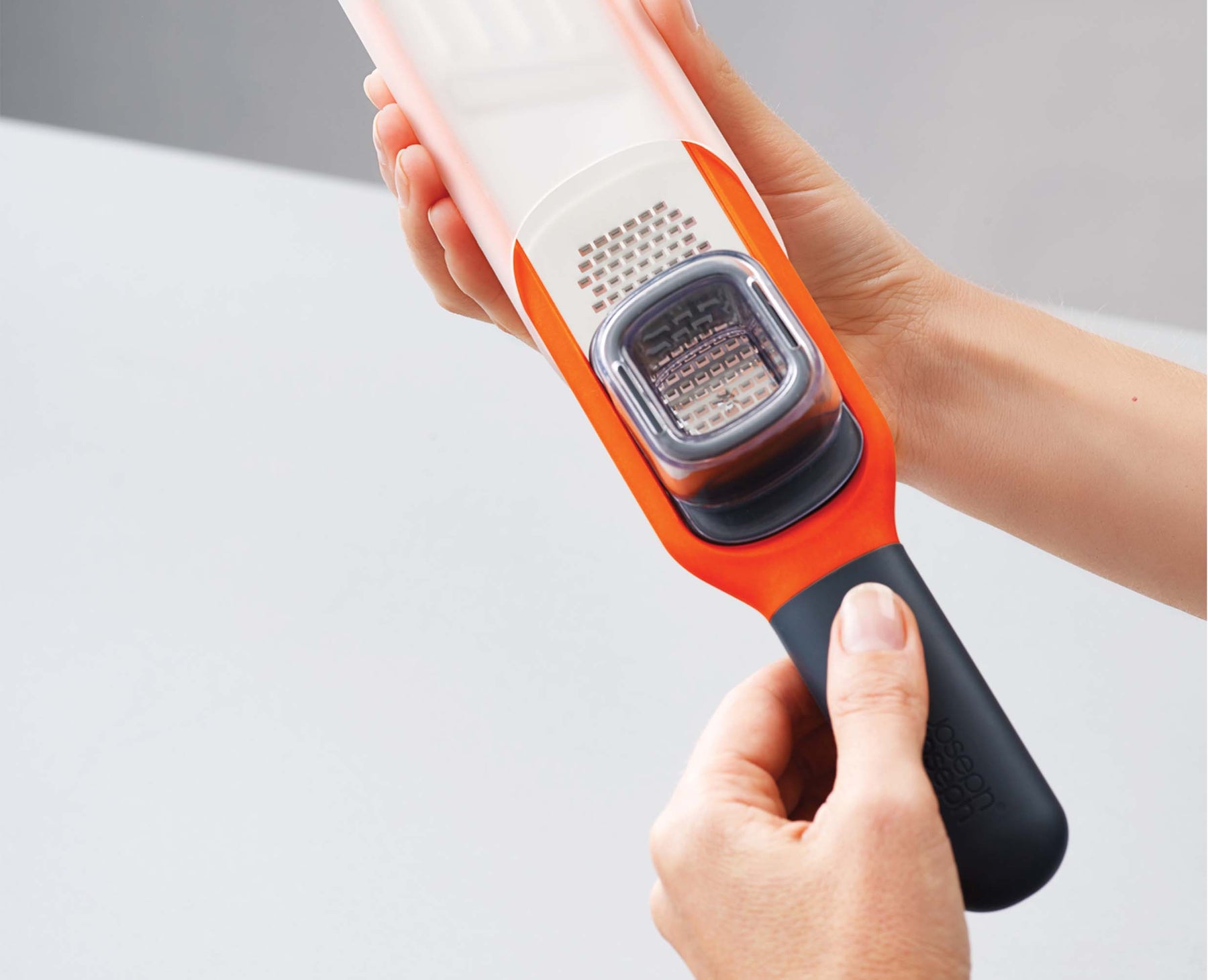 Handi-Grate 2-in-1 Mini Grater &amp; Slicer - 20048 - Image 4