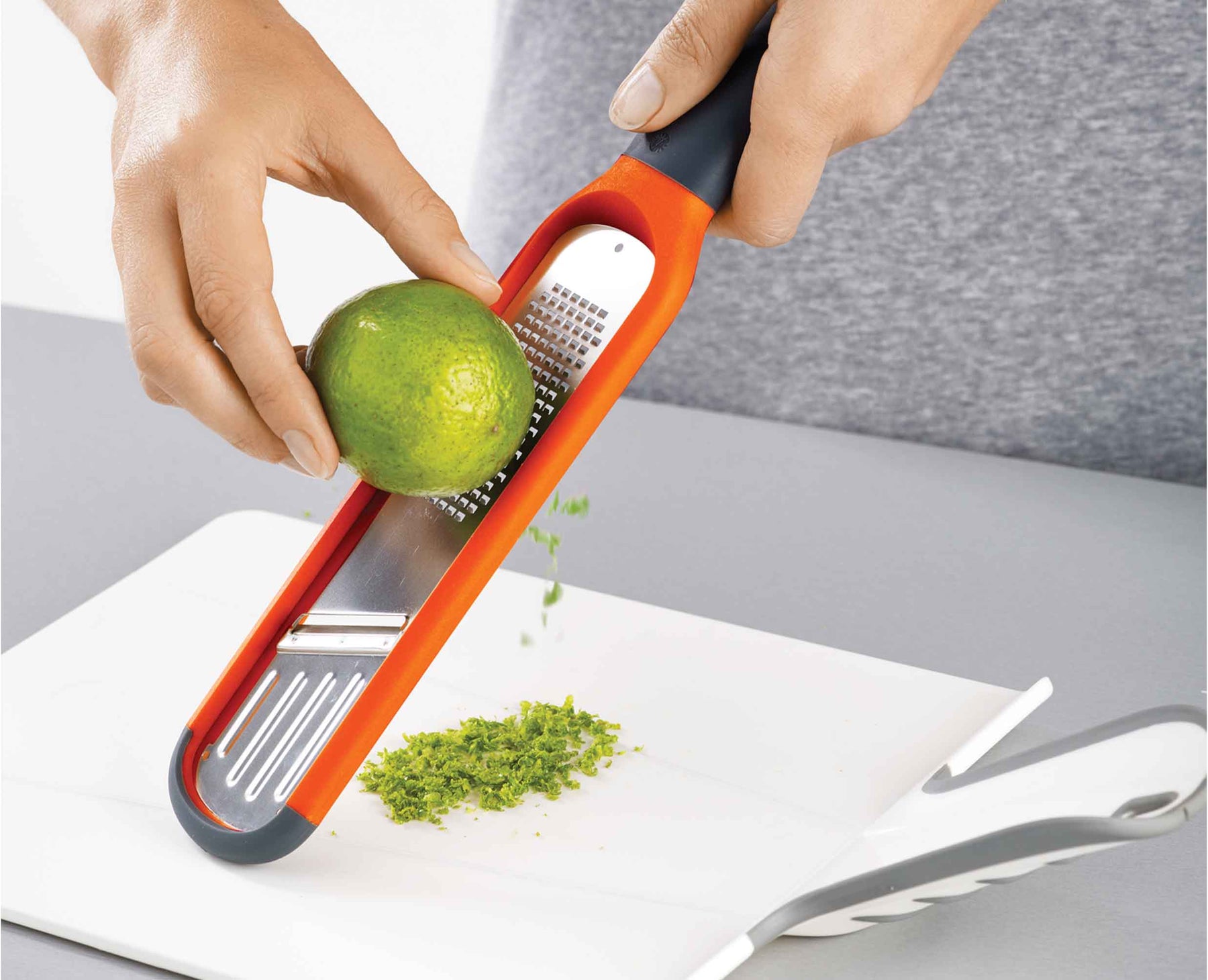 Handi-Grate 2-in-1 Mini Grater &amp; Slicer - 20048 - Image 6