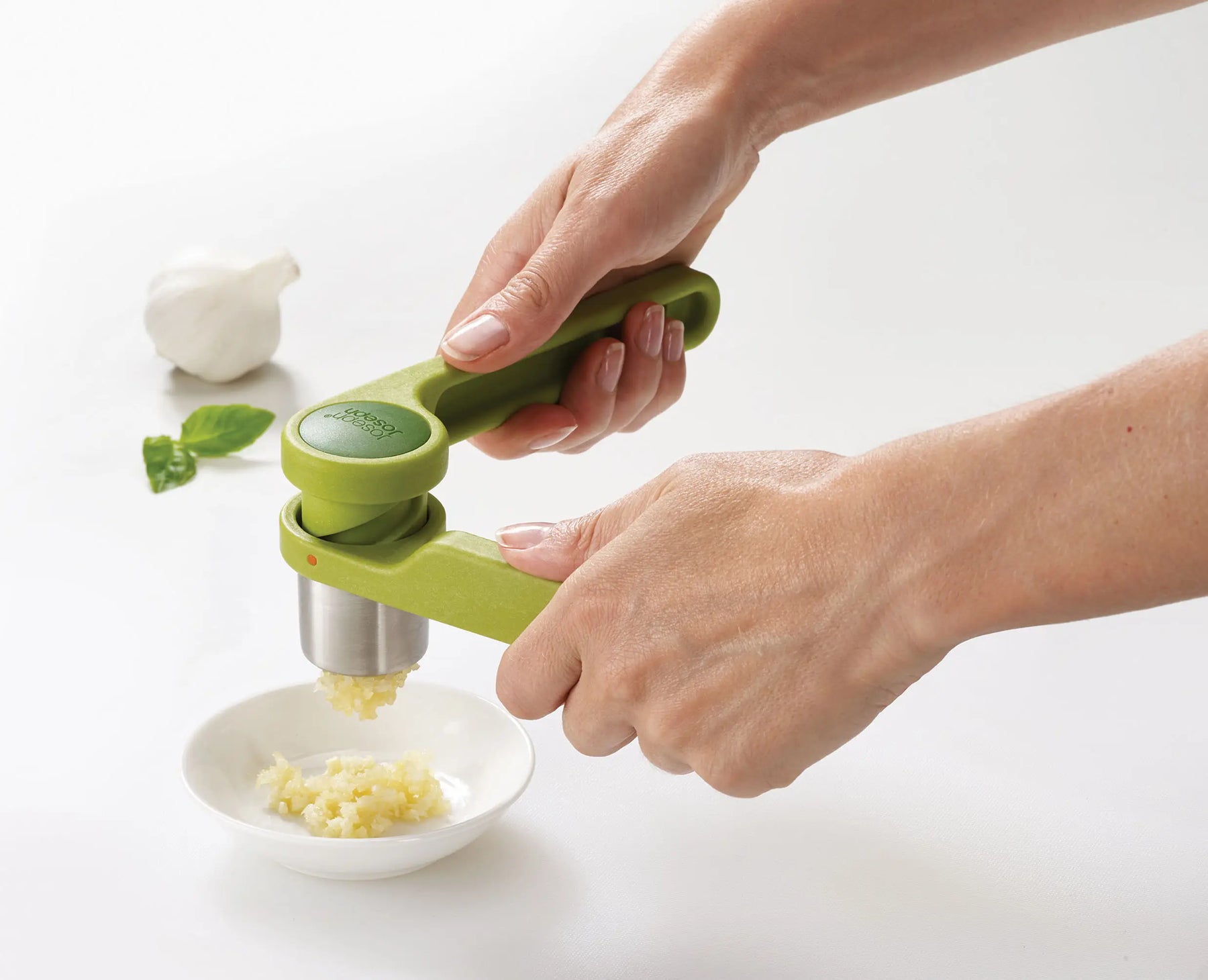 Helix Garlic Press - 20102 - Image 3