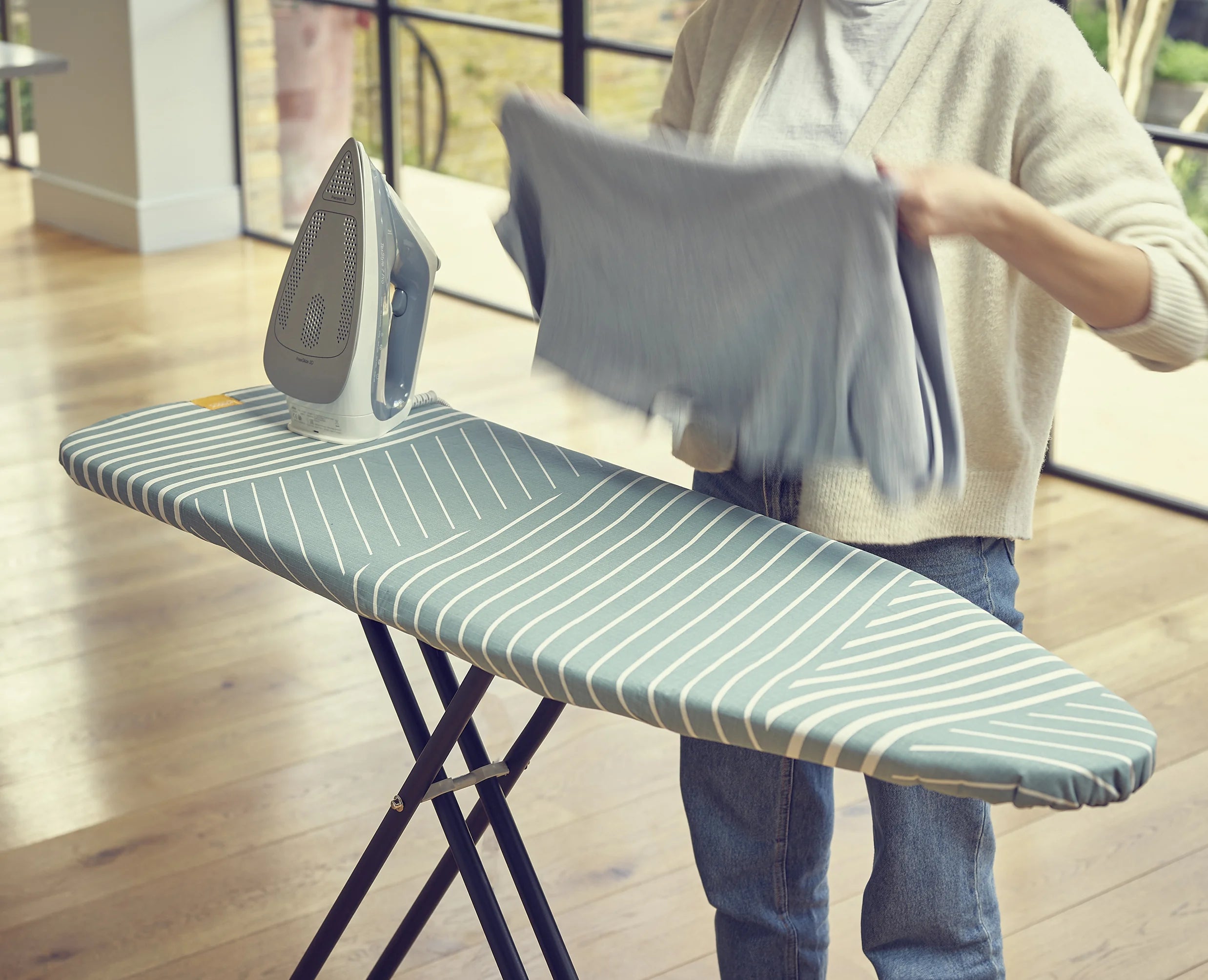 Flexa Easy fit Ironing Board Cover Grey Joseph Joseph