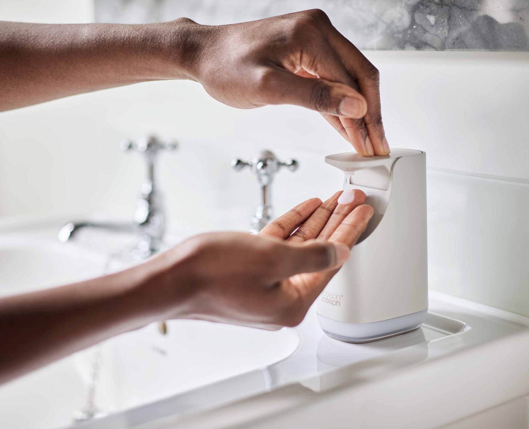 Slim™ Compact Soap Pump - 70578 - Image 3