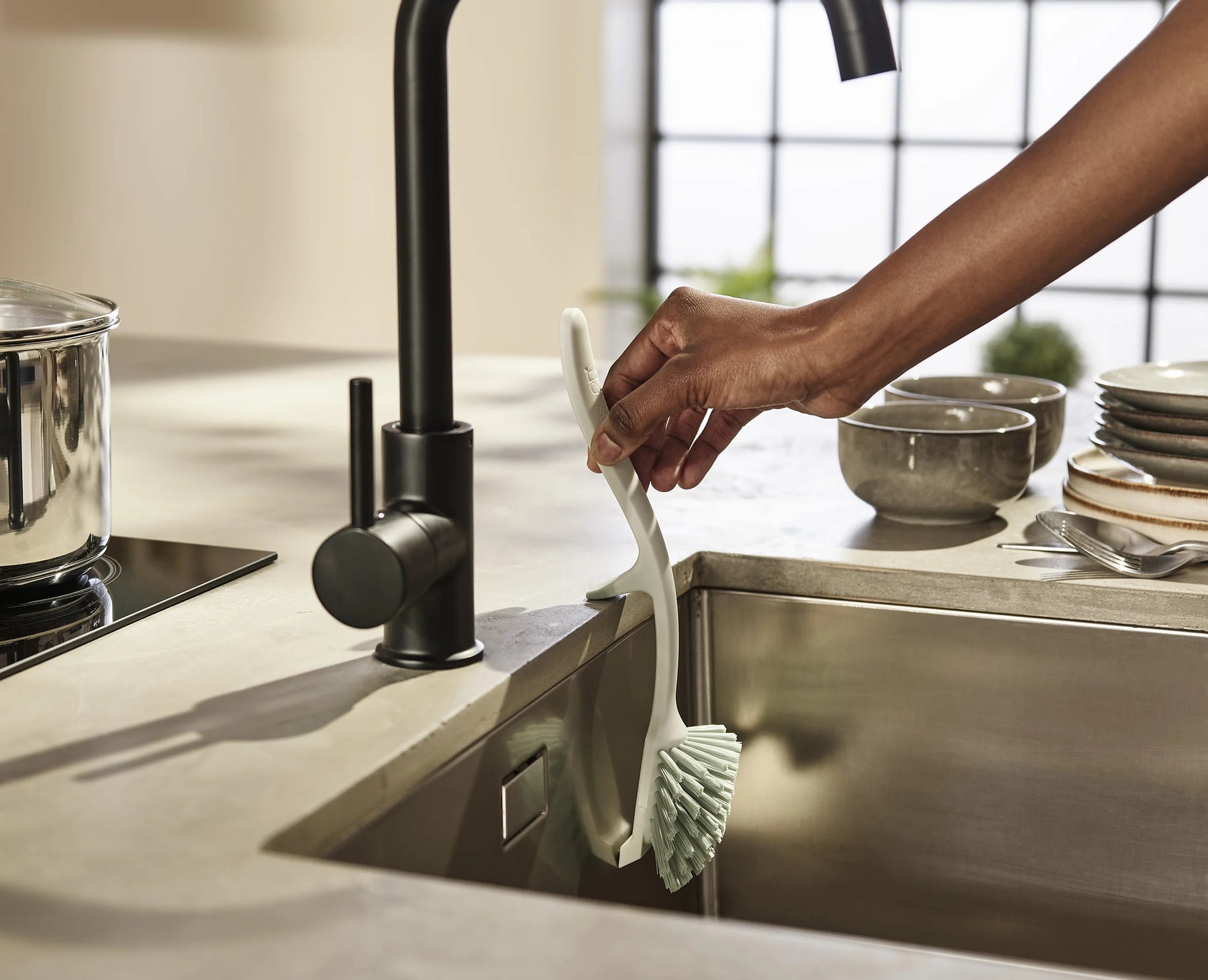 Edge(TM) Washing-up Brush - 851651 - Image 3