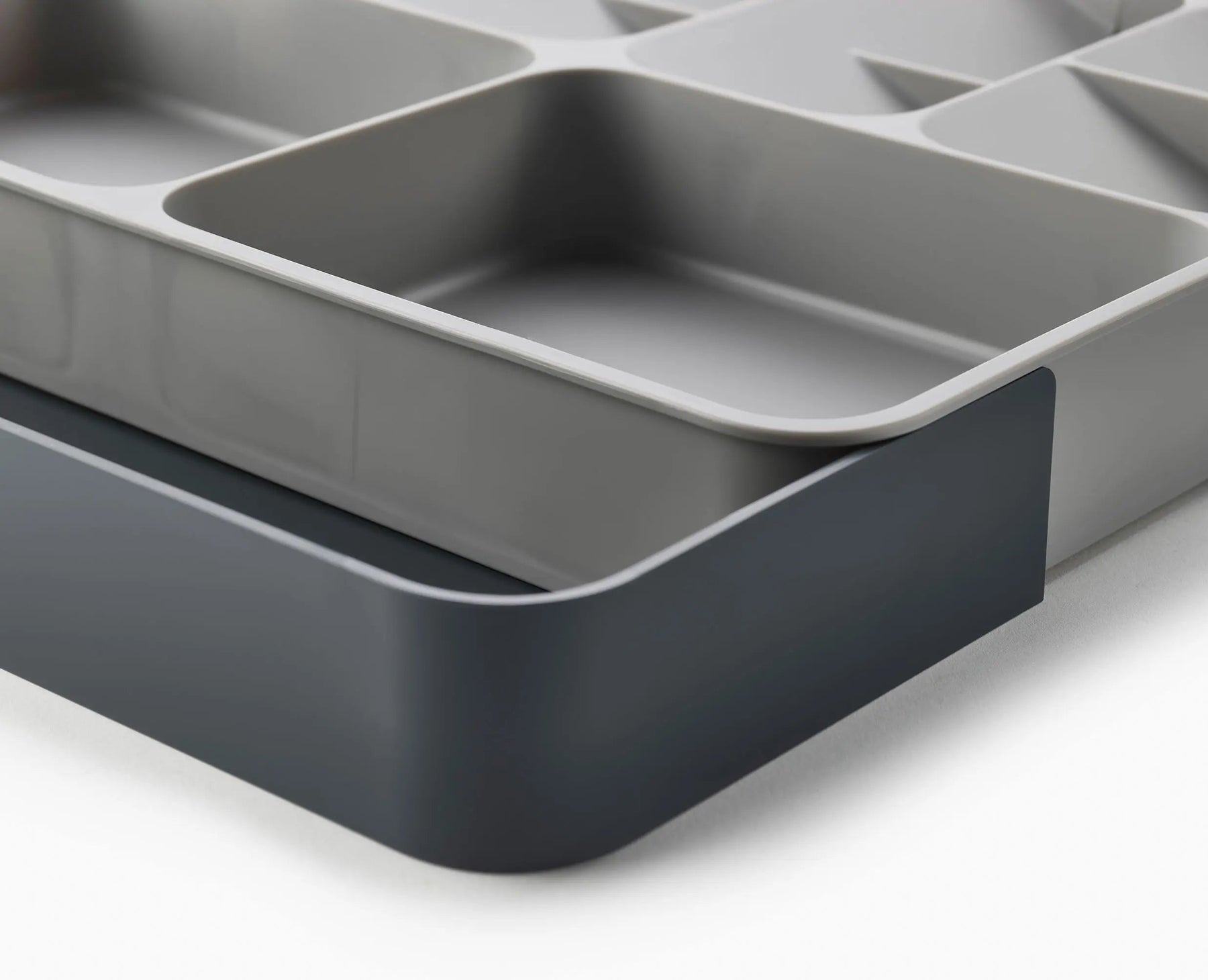 DrawerStore™ Expanding Cutlery, Utensil &amp; Gadgets Organiser - 85166 - Image 5